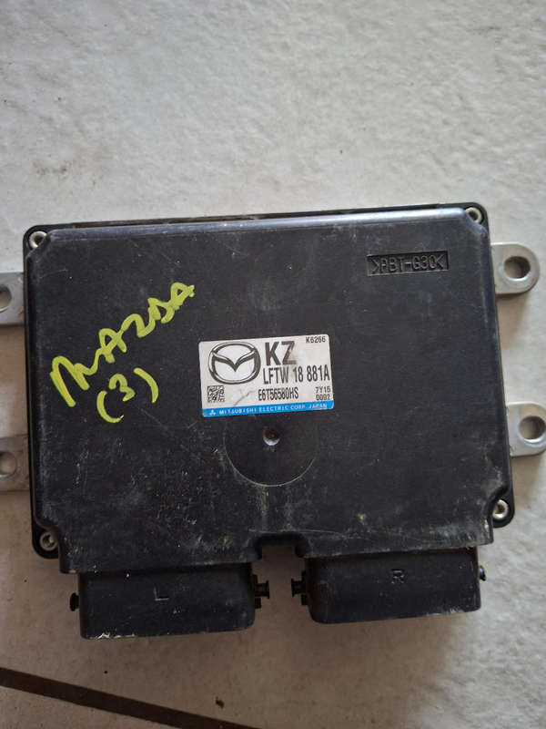 Mazda 3 computer box ECU