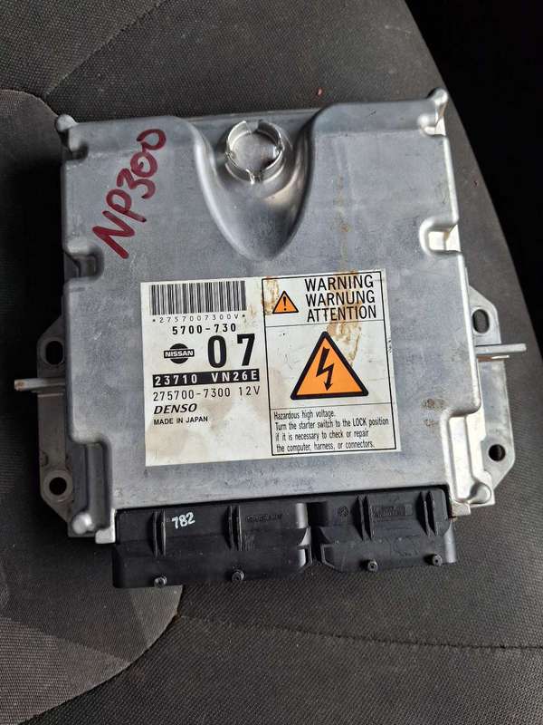 Nissan NP300 computer box ECU