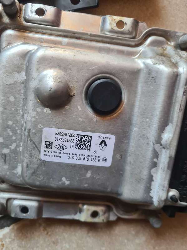 Renault Kwid lockset