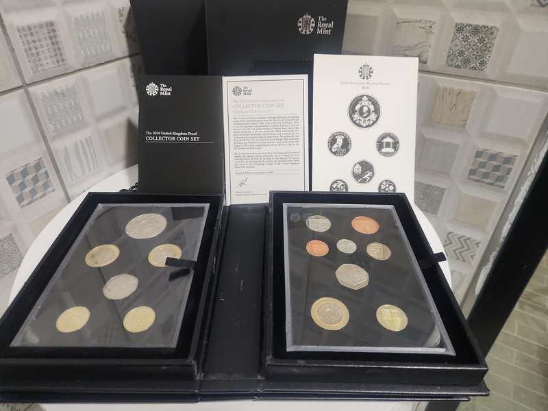 UK 2014 and 2015 collectors proof set