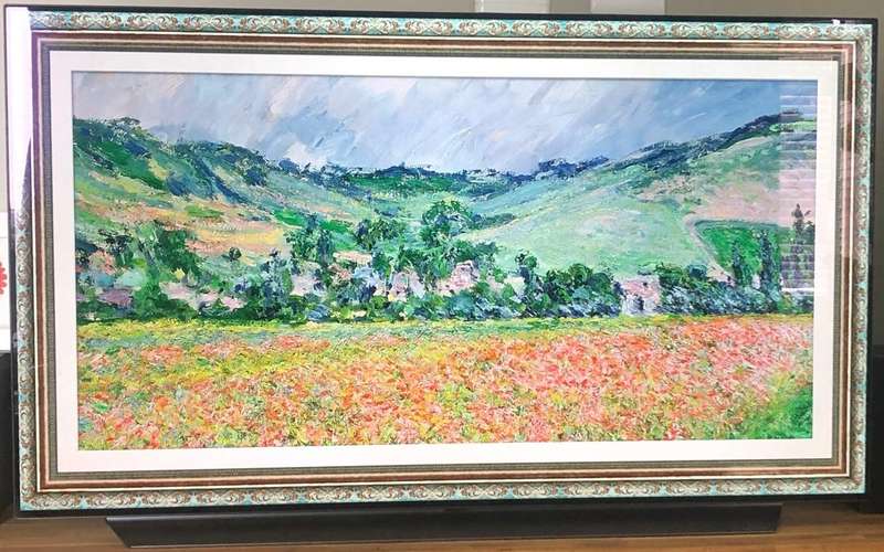 LG OLED 55" 4K Smart TV