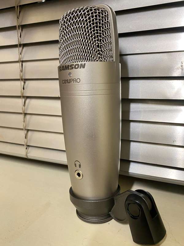 Samson C01u Pro USB Studio Condenser Microphone