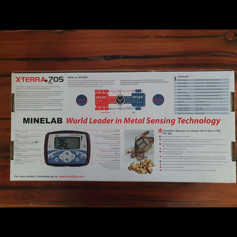 Minelab X-TERRA 705 Vflex Metal Detector - Like New Condition