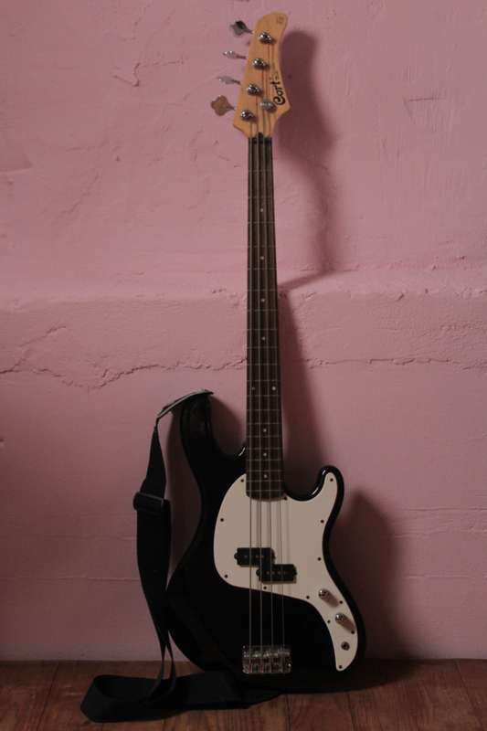 Cort 4 string bass guitar