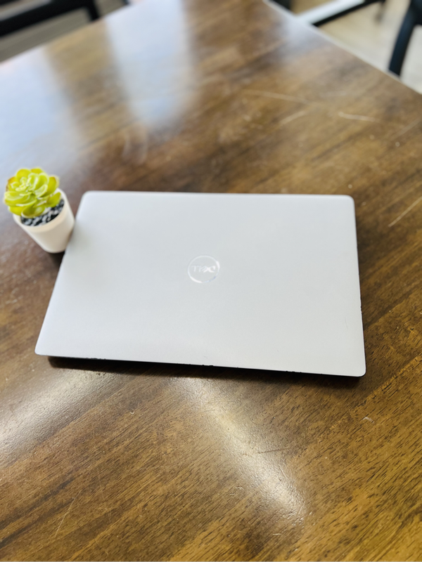 Dell Latitude 5430 Core i7 12th Generation Laptop