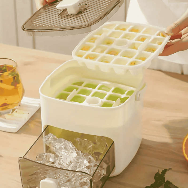 Ice Cube Maker with Storage Bin and Lid