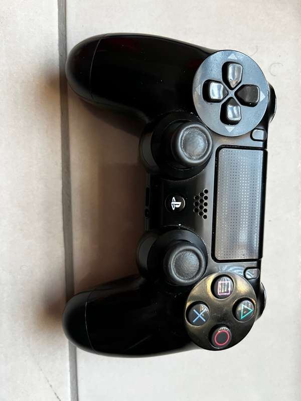 PS4 with 5 games