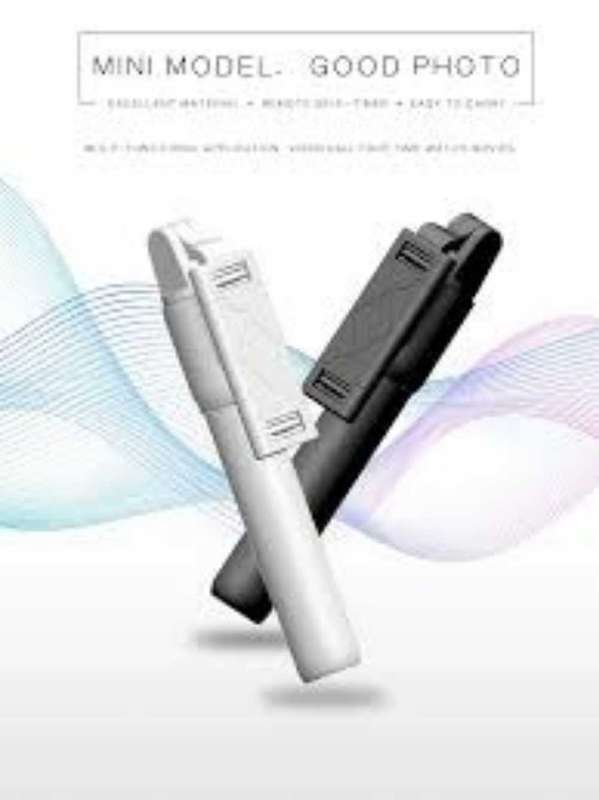 K07 Selfie Stick Integrated Tripod _White