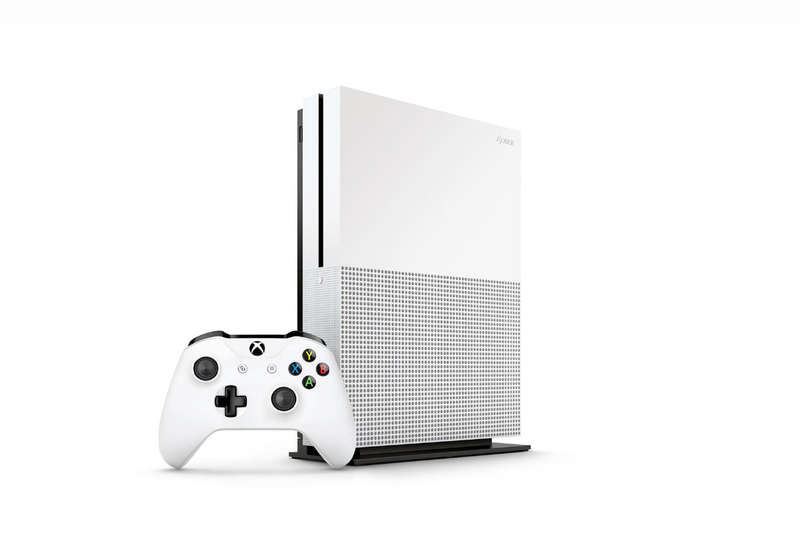 Xbox One S 1B with FIFA 17 +  Gears of War 4 Console Bundle
