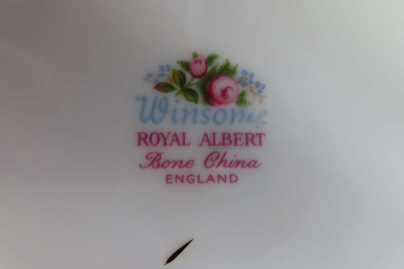Royal Albert Winsome Large Cake Plate