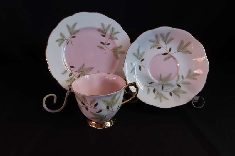 Royal albert "Braemar" Tea Trio.