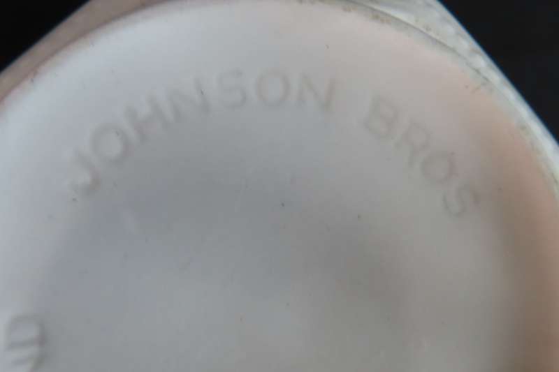 Johnson Bros Large Sugar Bowl