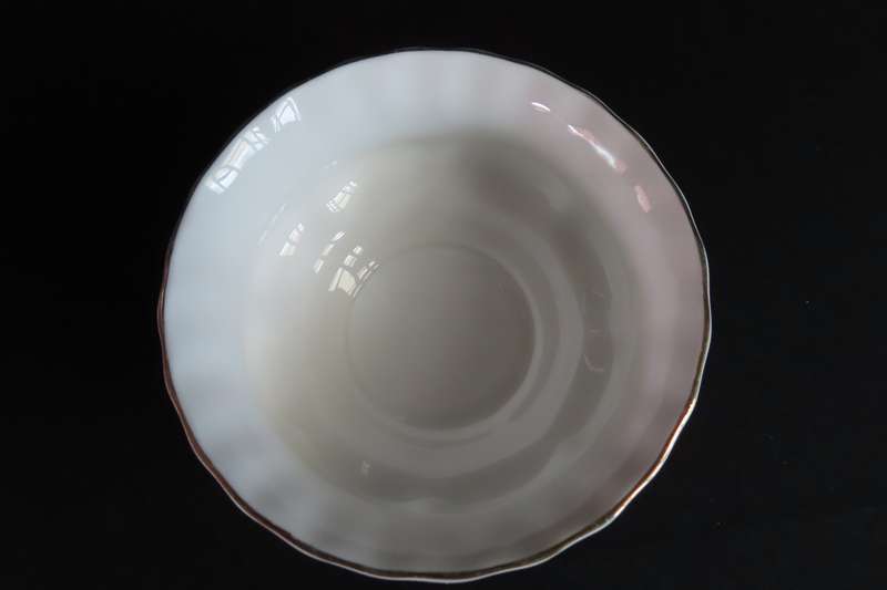 Royal Albert Linden Lea Tea Sugar Bowl.