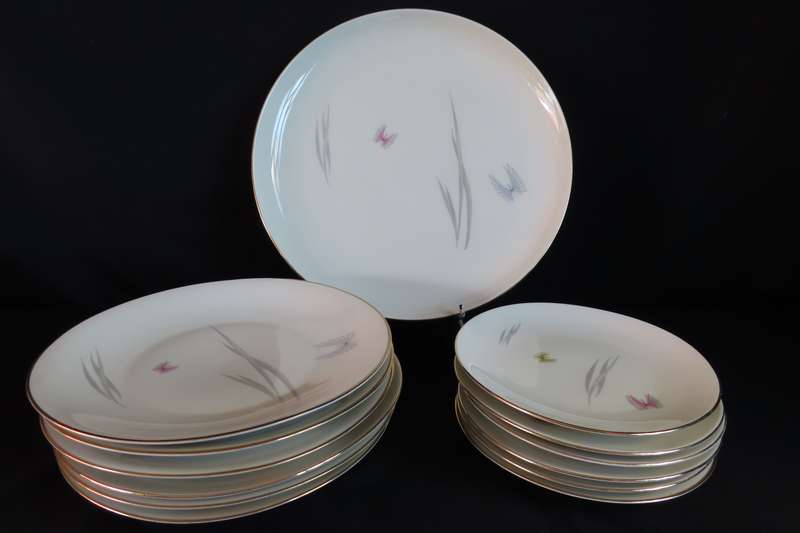 Alka Kunst Bavaria "Fruhlingstraum" Large Serving Plate, 6 x Salad Plates & 6 x Bread Plates.