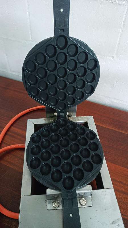 Bubble Waffle Machine - Gas for sale
