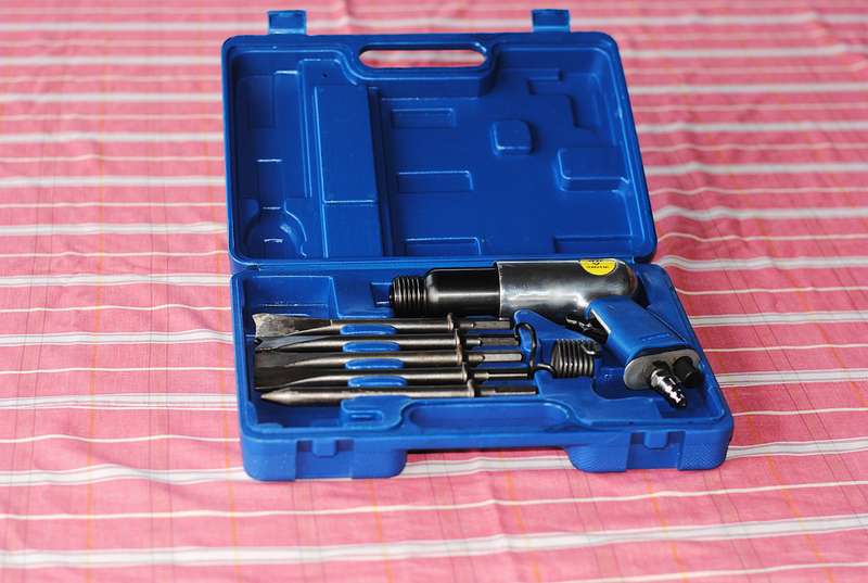 Rongpeng 190 Mm Air Hammer With Chisels