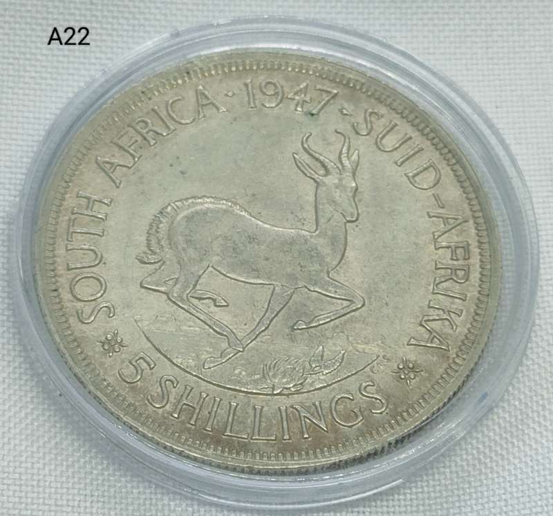 1947 Union of SA 5 shillings- Crown - .800 silver - in capsule