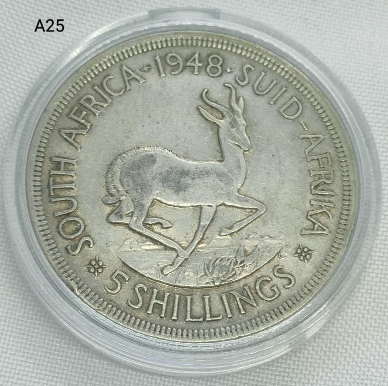 1948 Union of SA Crown - 5 shillings - .800 silver - in capsule