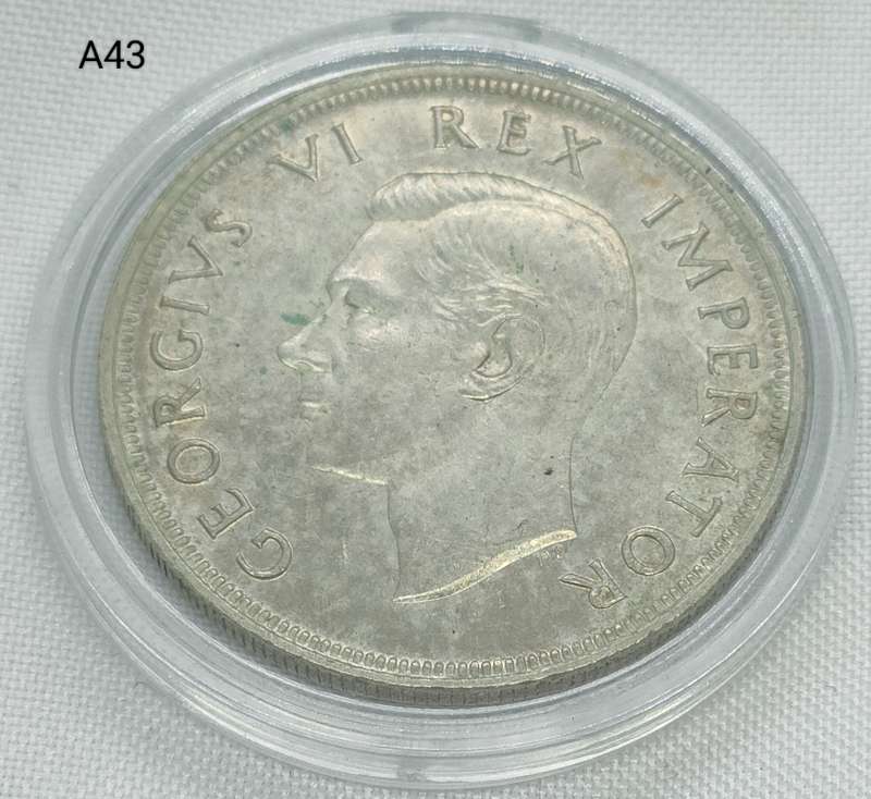 1947 Union of SA Crown - 5 shillings - .800 silver - in capsule