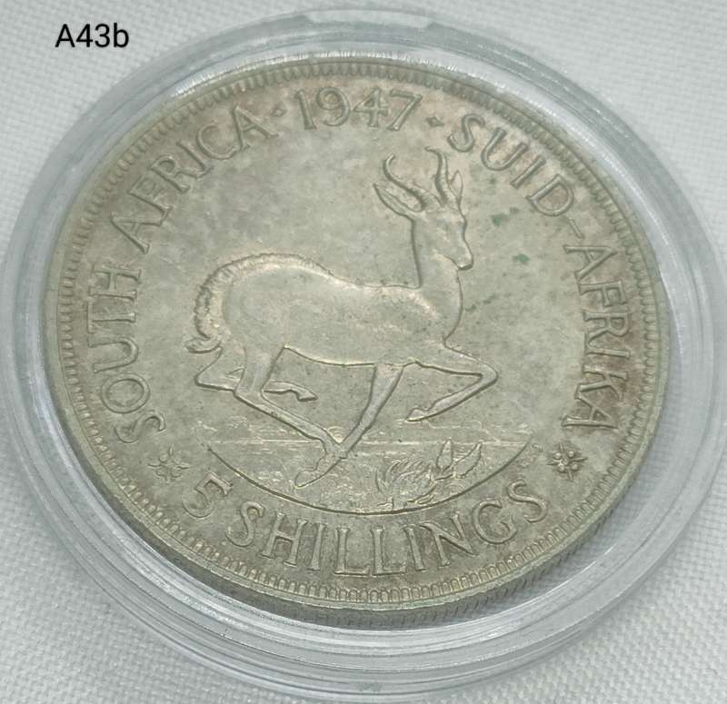 1947 Union of SA Crown - 5 shillings - .800 silver - in capsule