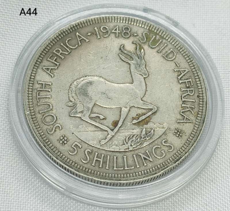 1948 Union of SA Crown - 5 shillings - .800 silver - in capsule