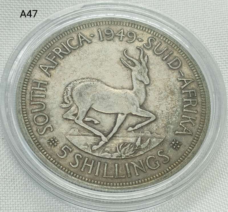 1949 Union of SA Crown - 5 shillings - .800 silver - in capsule