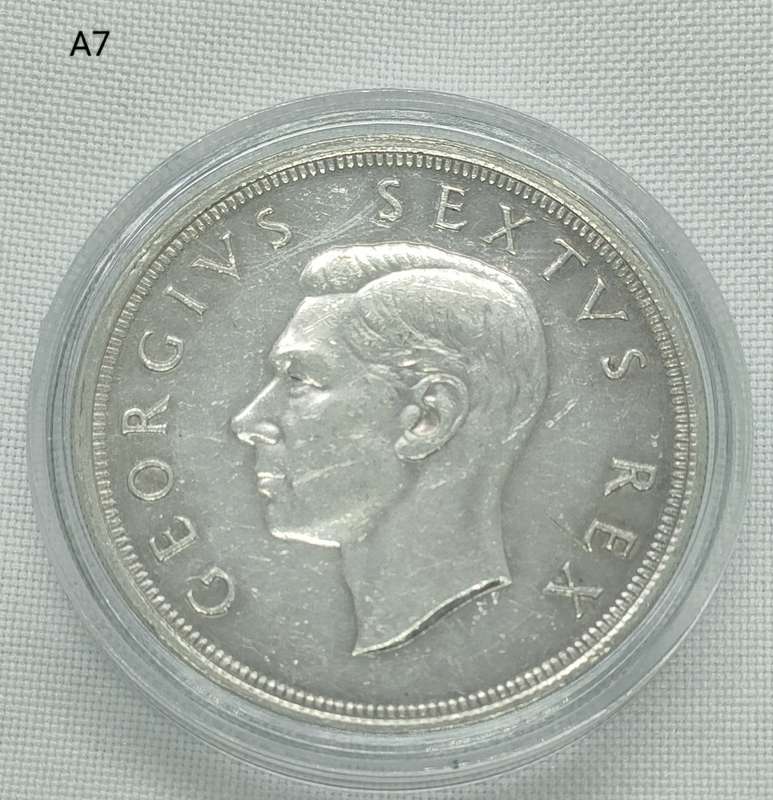1948 Crown Union of South Africa - 5 shillings - .800 silver - in capsule