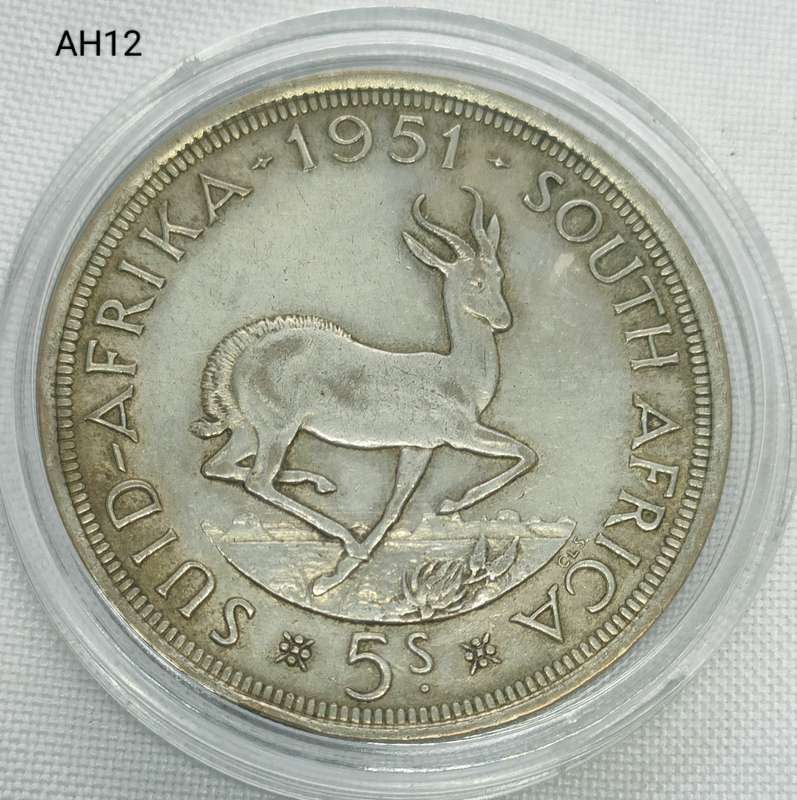 1951 Union of SA crown - 5 shillings - .500 silver - in capsule