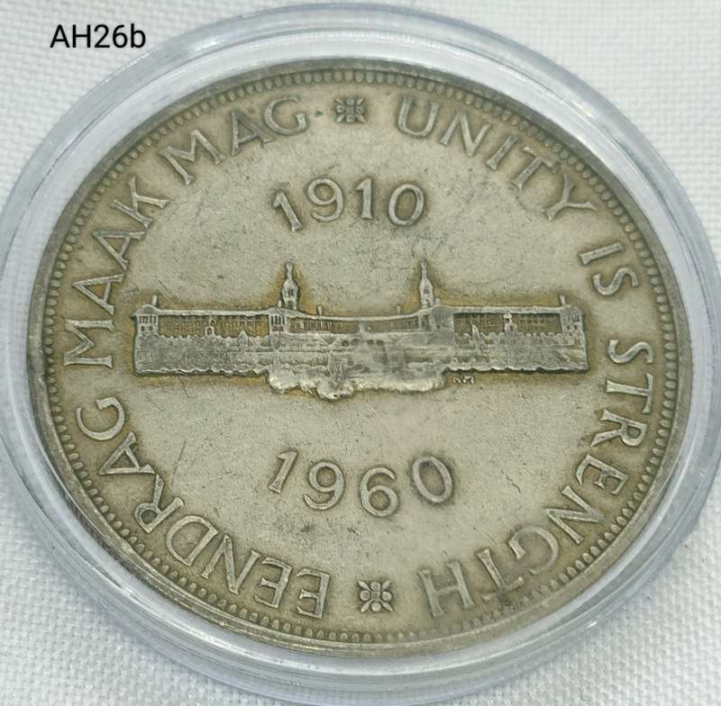 1960 Union of SA crown - 5 shillings - .500 silver - in capsule