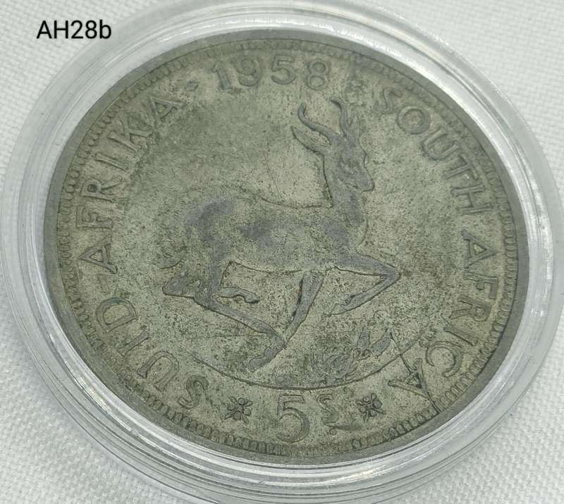 1958 Union of SA crown - 5 shillings - .500 silver - in capsule