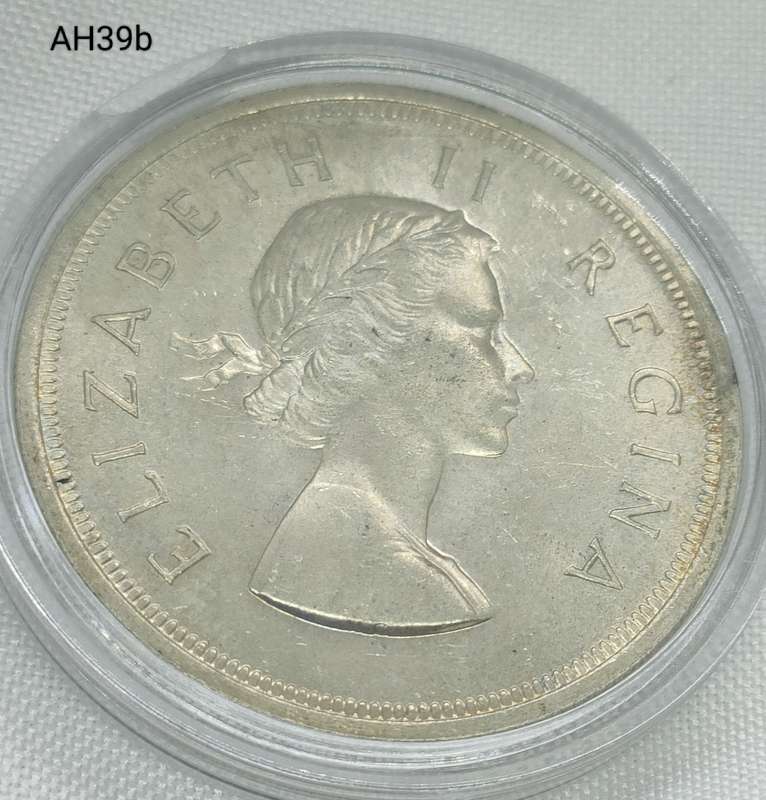 1953 Union of SA crown - 50c - .500 silver - in capsule