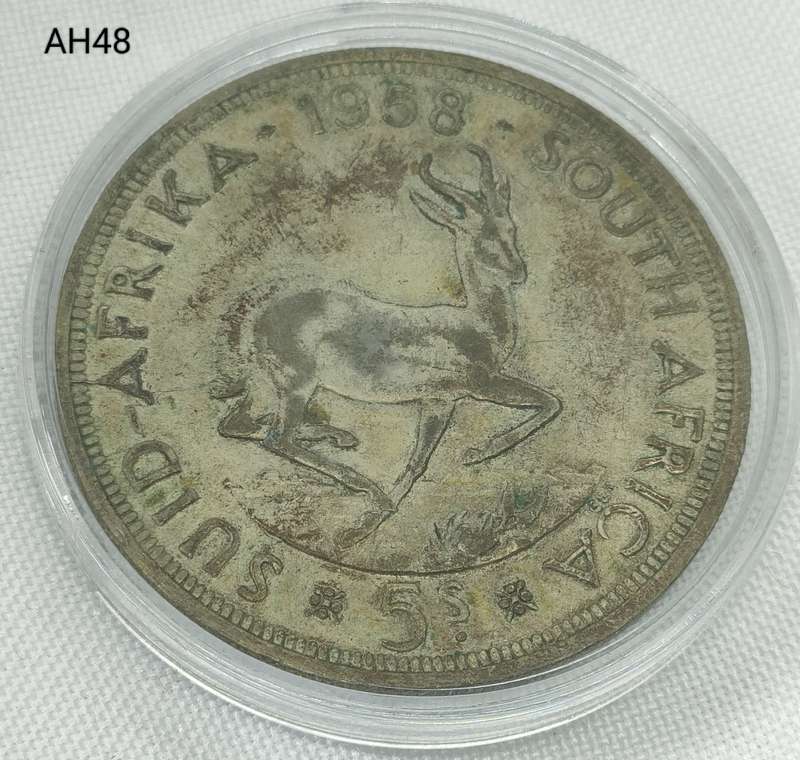 1958 Union of SA crown - 5 shillings - .500 silver - in capsule
