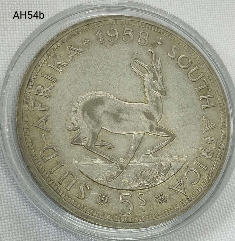 1958 Union of SA crown - 5 shillings - .500 silver - in capsule