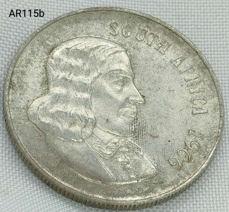 1966 RSA - R1 - .800 silver - in capsule
