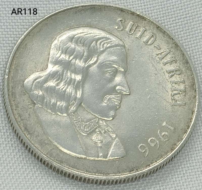 1966 RSA - R1 - .800 silver - in capsule