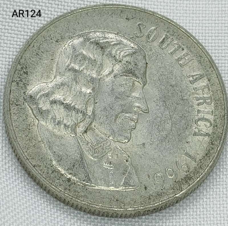 1966 RSA - R1 - .800 silver - in capsule