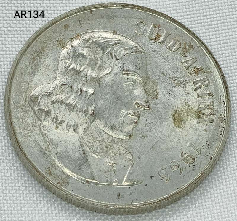 1966 RSA - R1 - .800 silver - in capsule