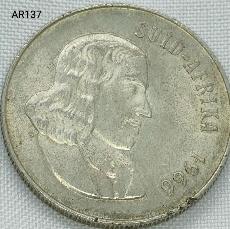 1966 RSA - R1 - .800 silver - in capsule