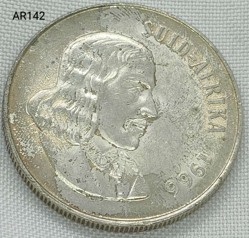 1966 RSA - R1 - .800 silver - in capsule