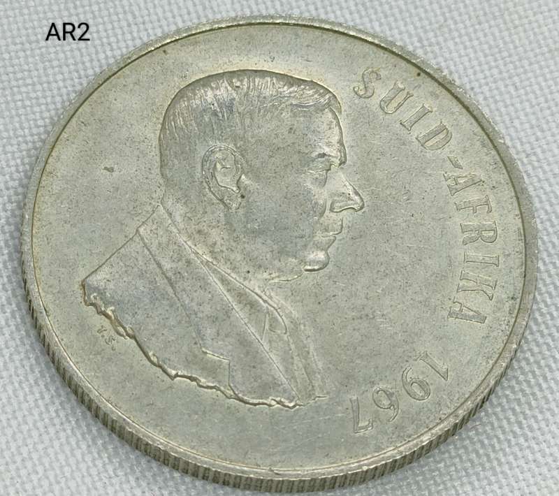 1967 RSA - R1 - .800 silver - in capsule