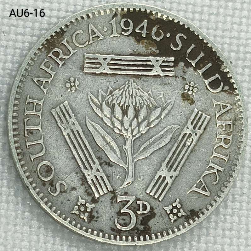 1946 Union of SA threepence - .800 silver coin