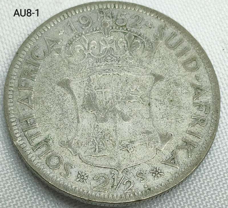 1952 Union of SA two and a half shillings - half-crown - .500 silver coin