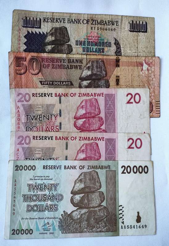 Zimbabwe bank note set - smaller denominations - 5 notes