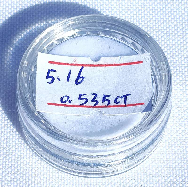 Real CVD lab grown diamond -with jeweler's confirmation and valuation - 0.53 ct-VS1-E/F colour-round