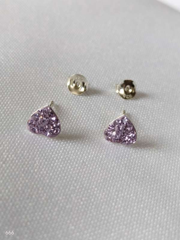 New Sterling Silver Austrian Crystal earrings: Gorgeous Heart shape design