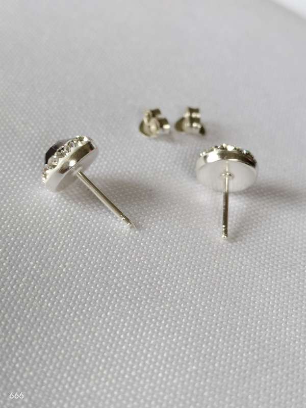 New Sterling Silver Austrian Crystal earrings: Gorgeous design
