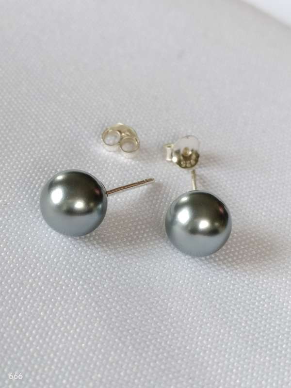 New Sterling Silver Grey Pearl earrings: