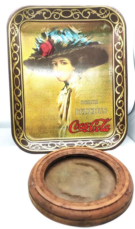 Vintage Coca-Cola tray and vintage photo frame-340x265mm