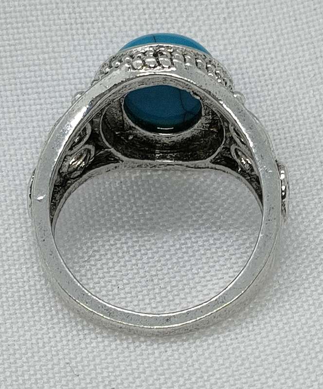 New Lab created Turquoise ring - lovely vintage setting