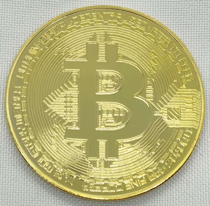 Good quality Bitcoin commemorative medallion- crown size - in capsule
